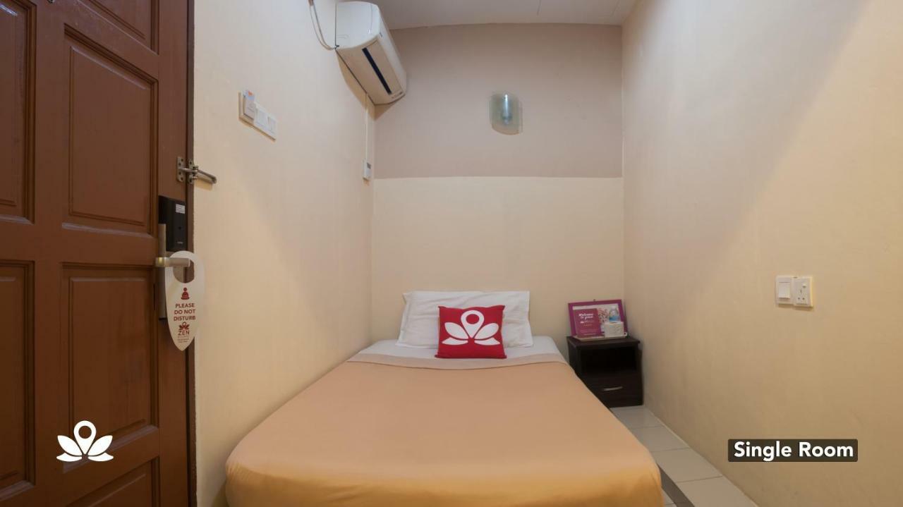 Zen Rooms Golden Star Kuantan Extérieur photo